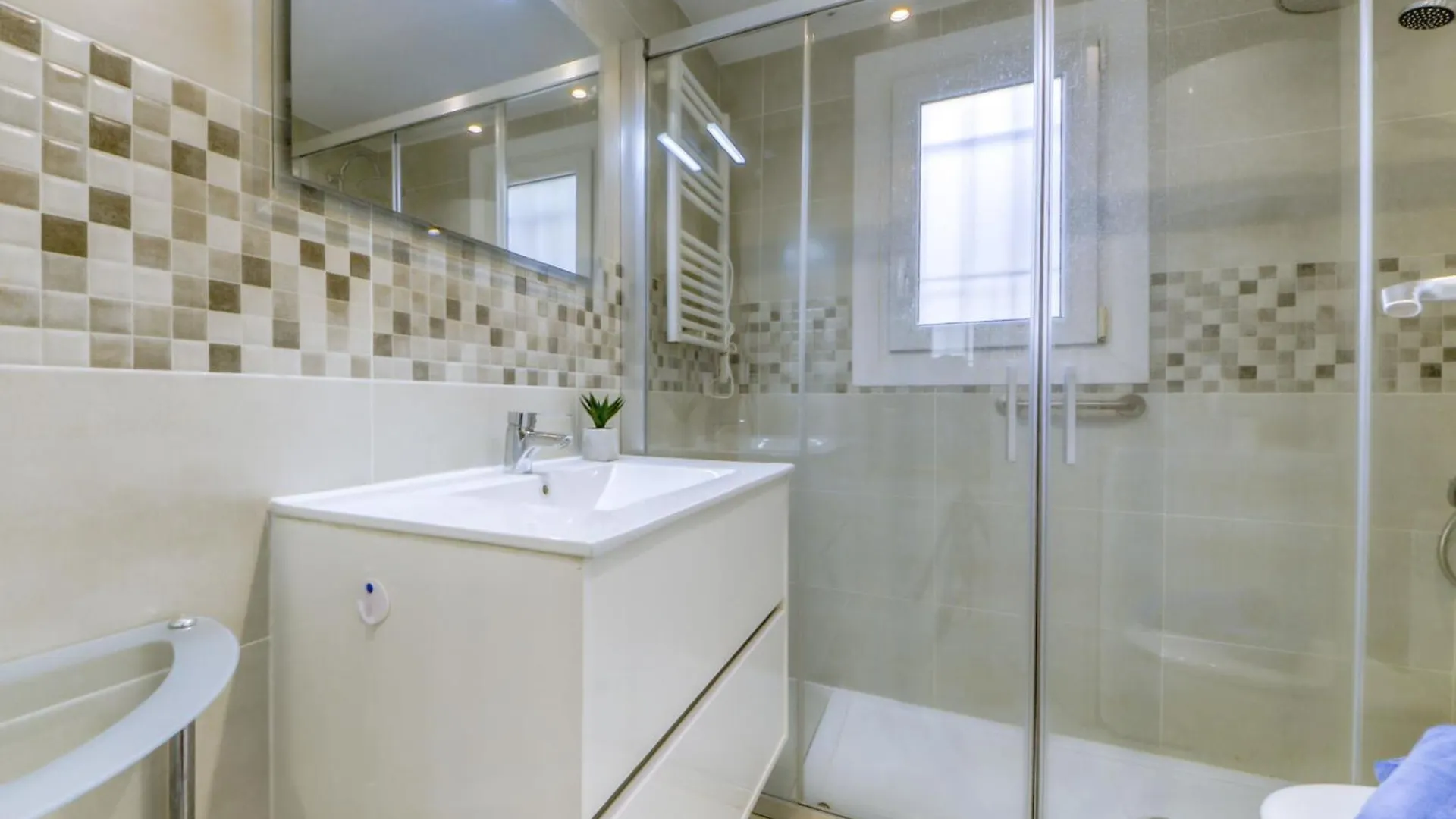 Apartment El Santiago II By Interhome Roses Spanien