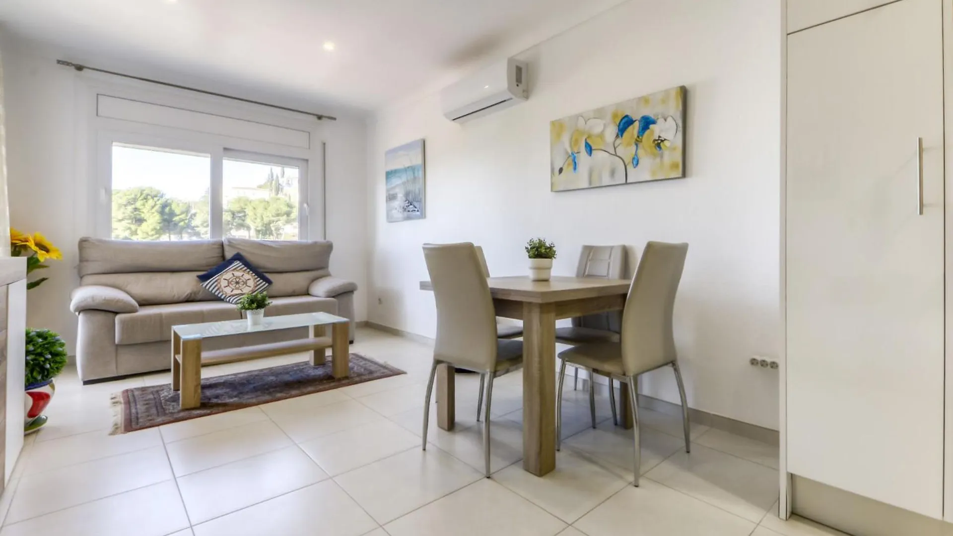 Apartment El Santiago II By Interhome Roses